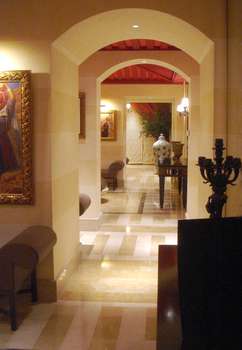 Royal Hotel