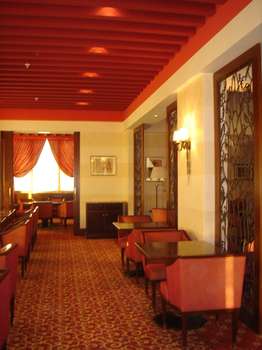 Royal Hotel